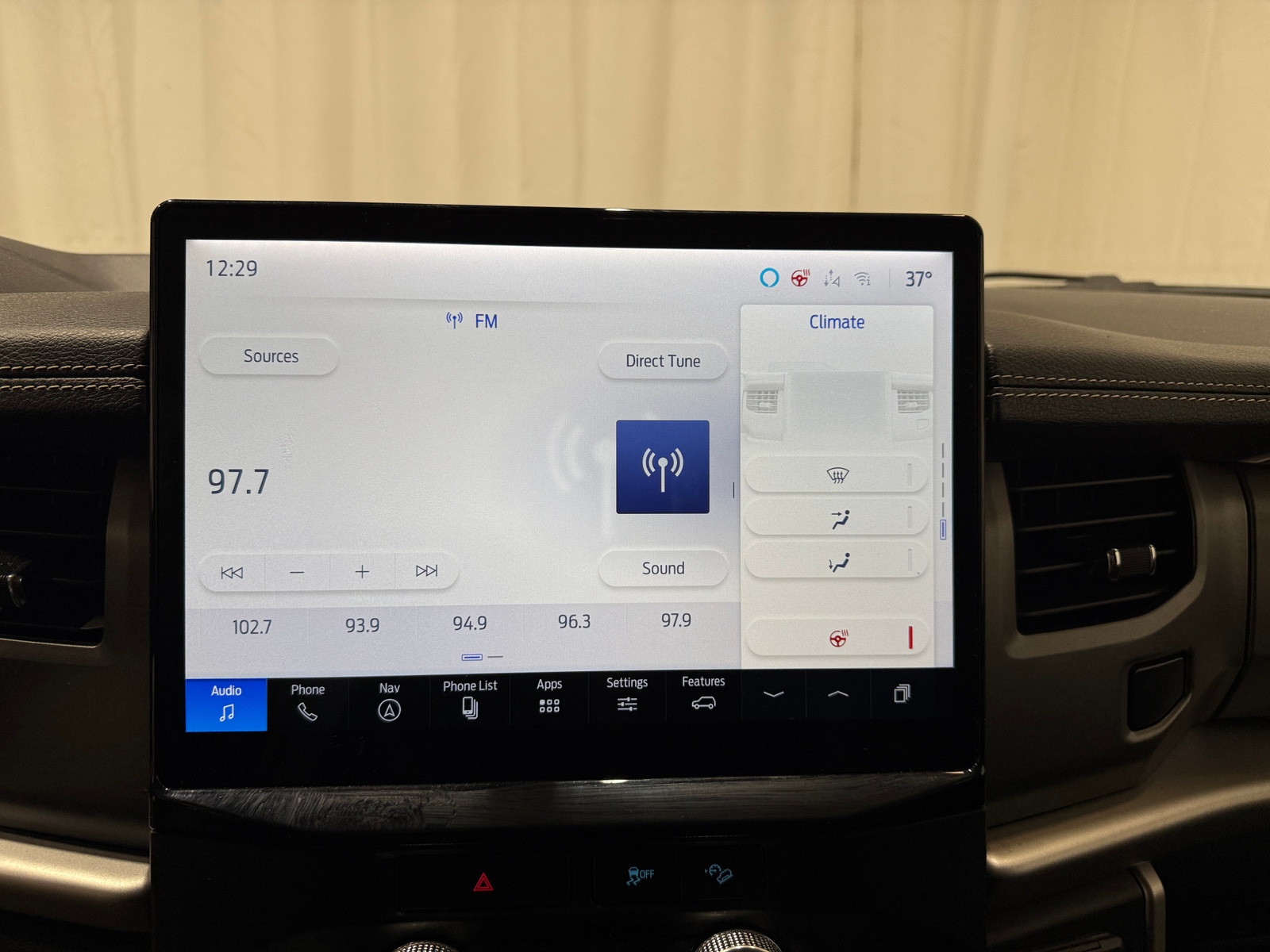 Thumbnail: 2023 Ford Expedition MAX - 3