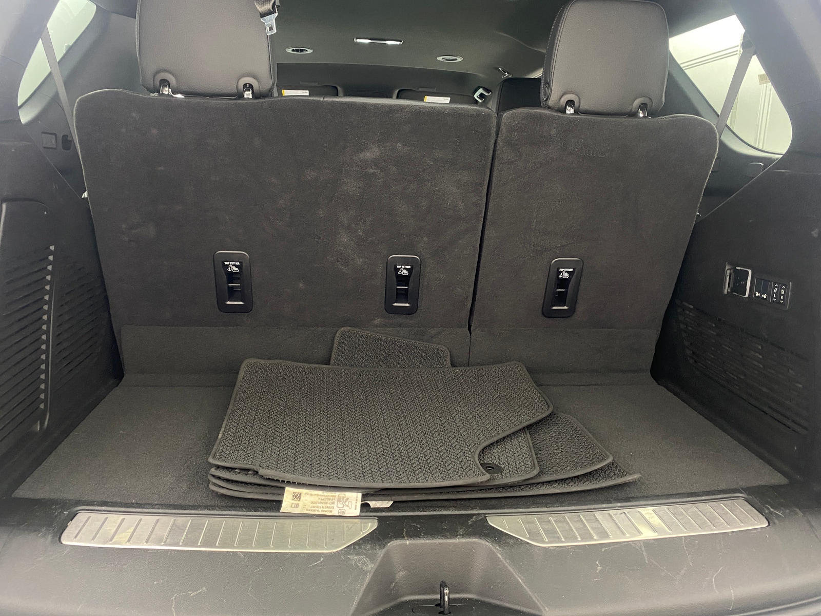 Thumbnail: 2025 GMC Yukon - 6