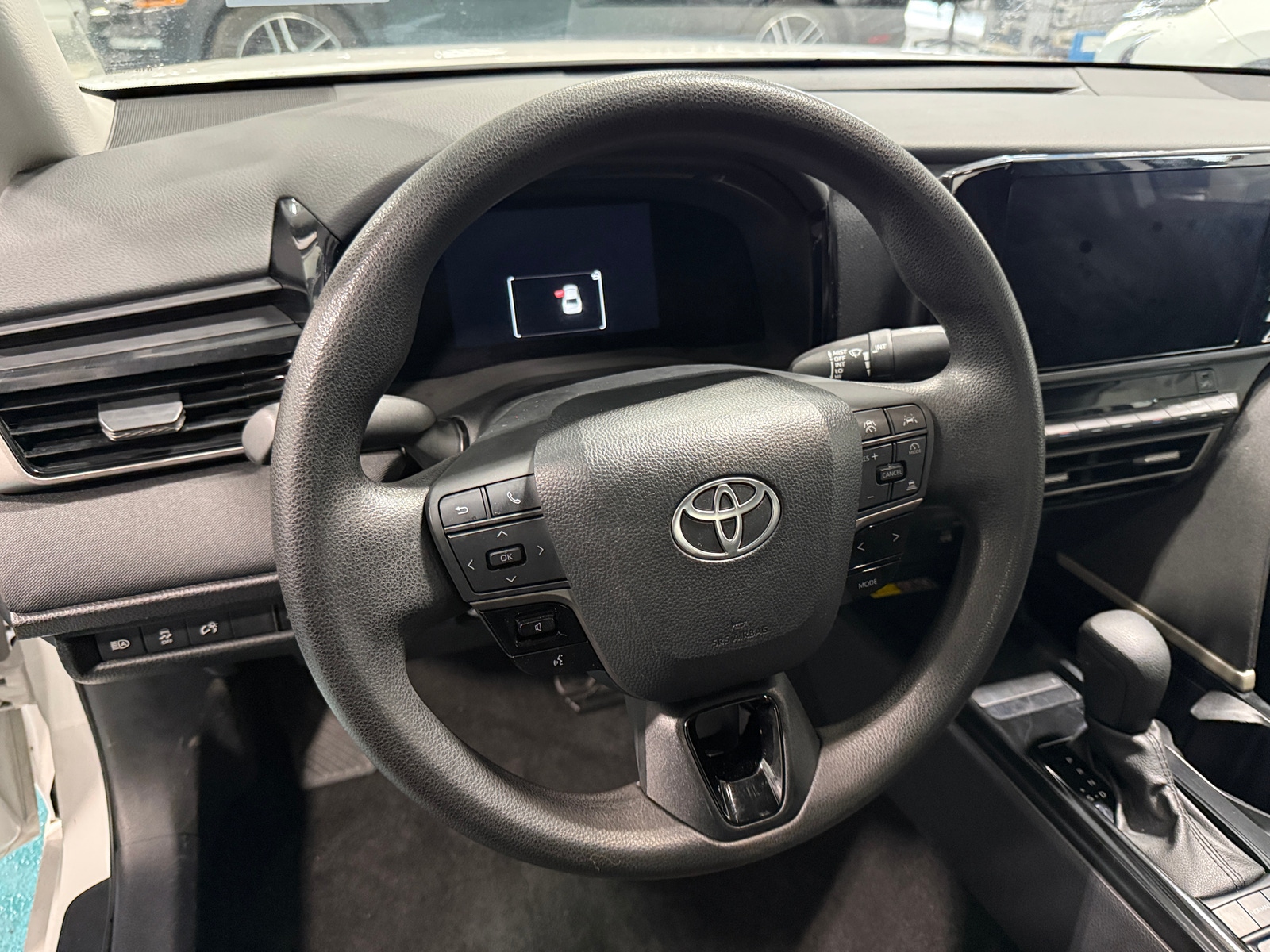 Thumbnail: 2025 Toyota Camry - 5