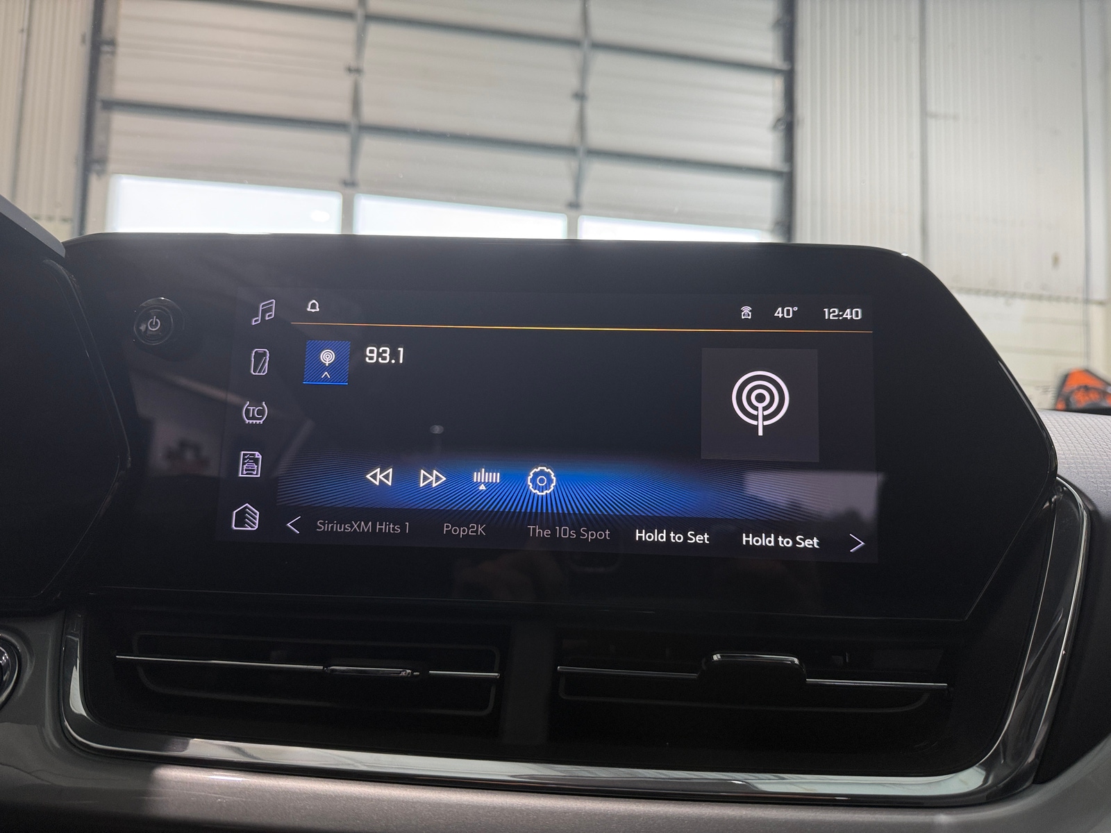 Thumbnail: 2025 Chevrolet Trax - 4