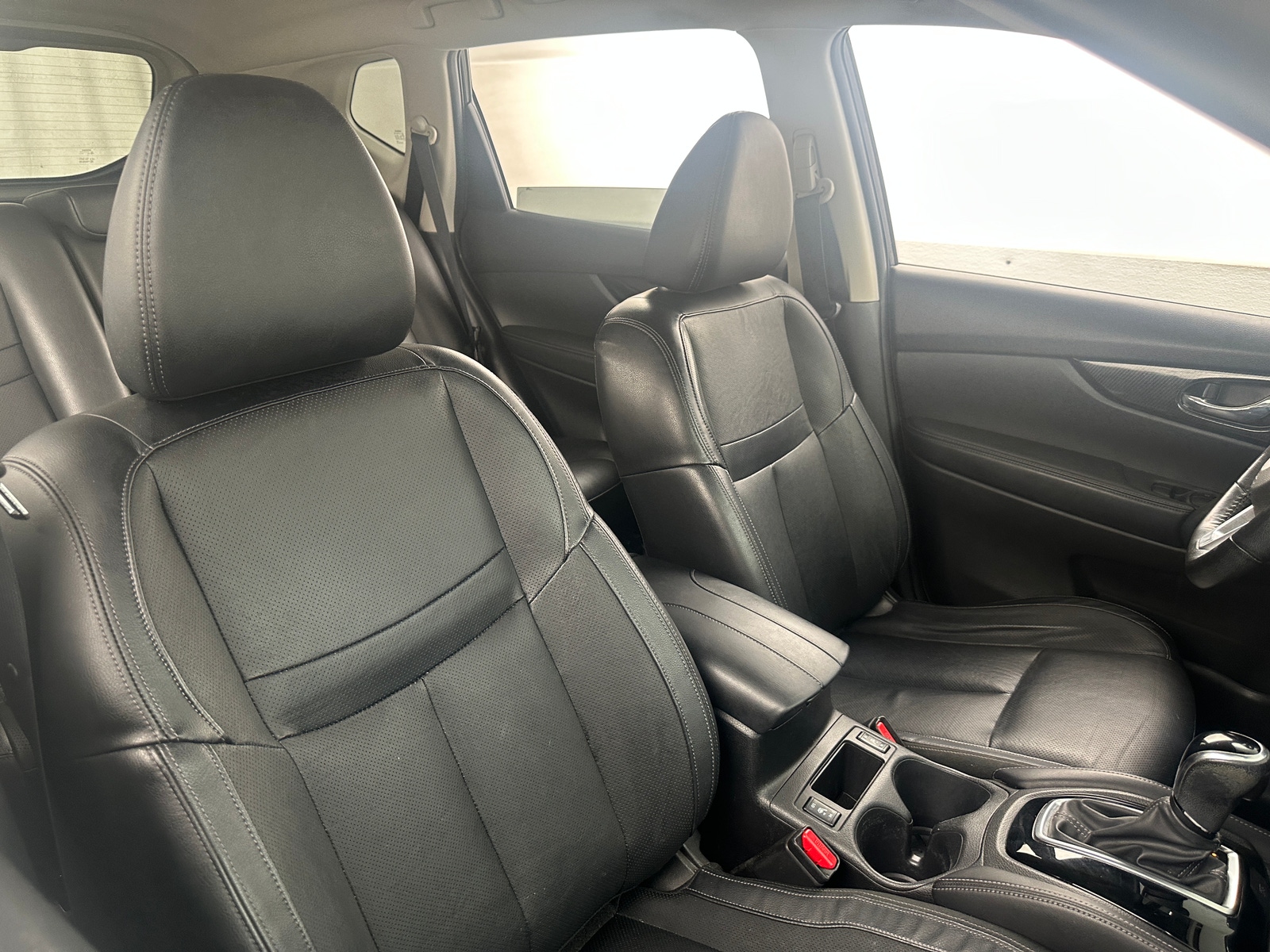 Thumbnail: 2018 Nissan Rogue - 2