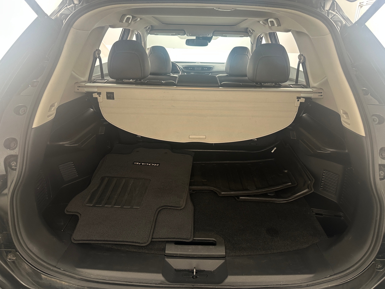 Thumbnail: 2018 Nissan Rogue - 7