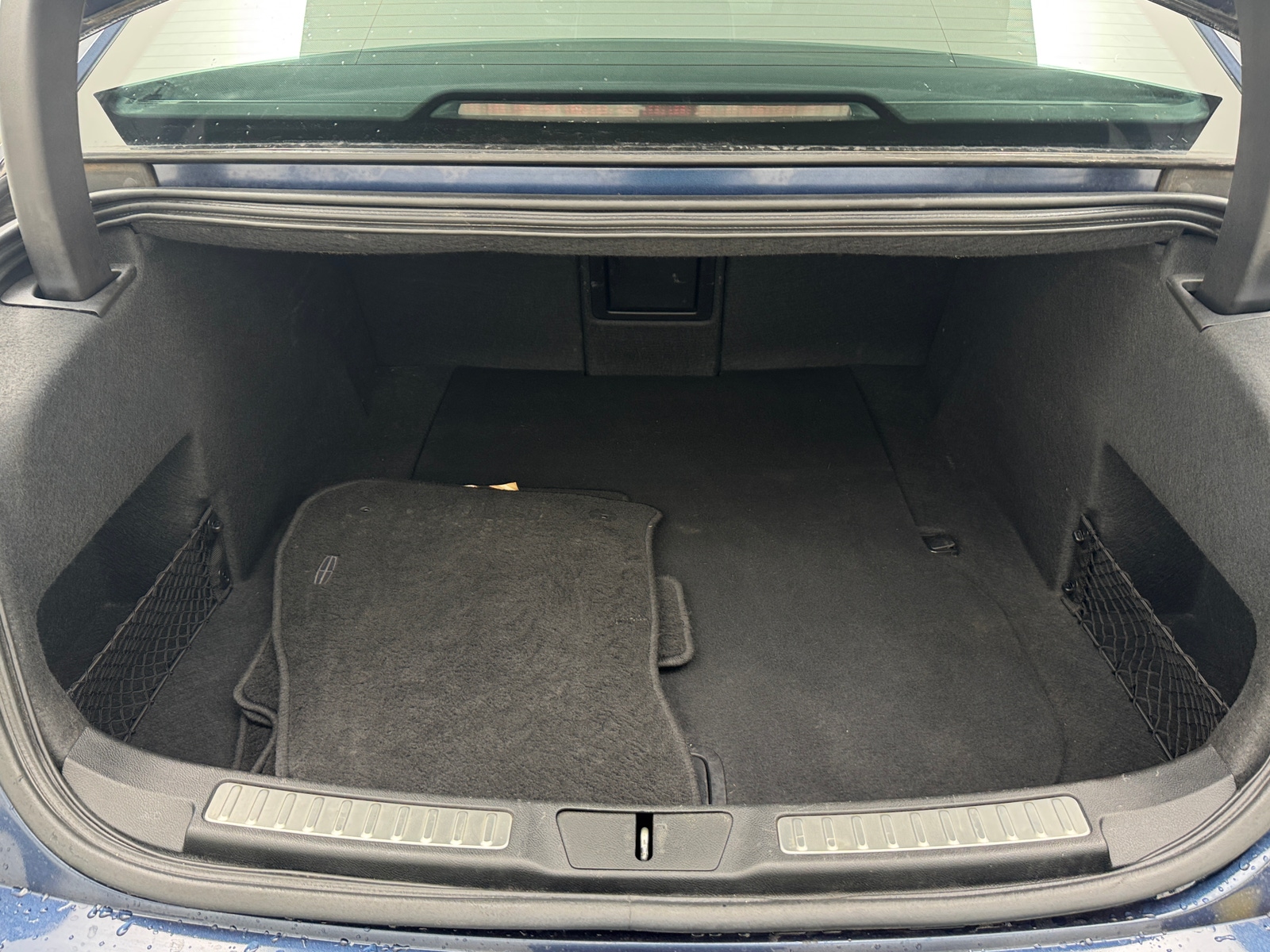 Thumbnail: 2017 Lincoln Continental - 6