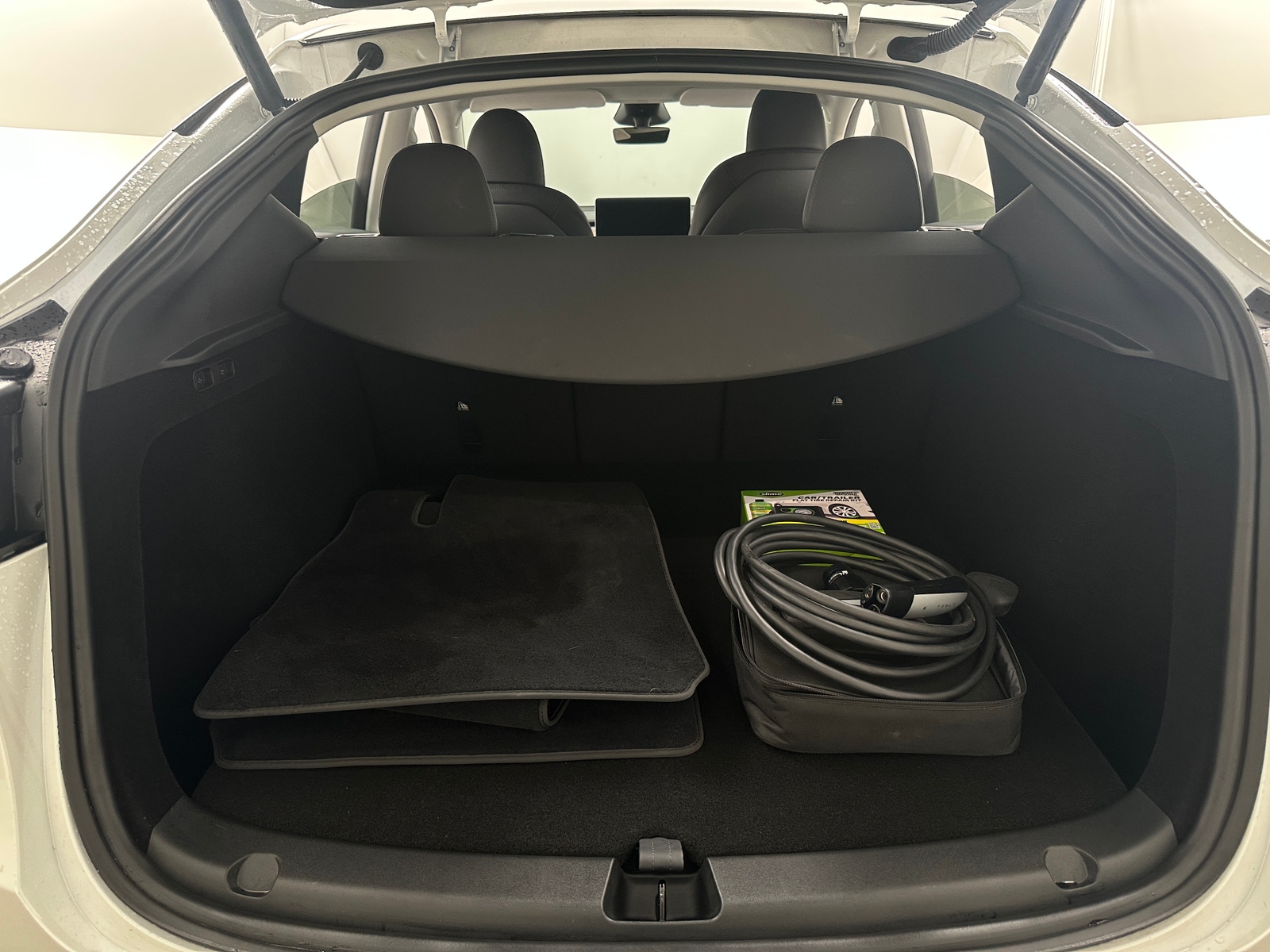 Thumbnail: 2023 Tesla Model Y - 6