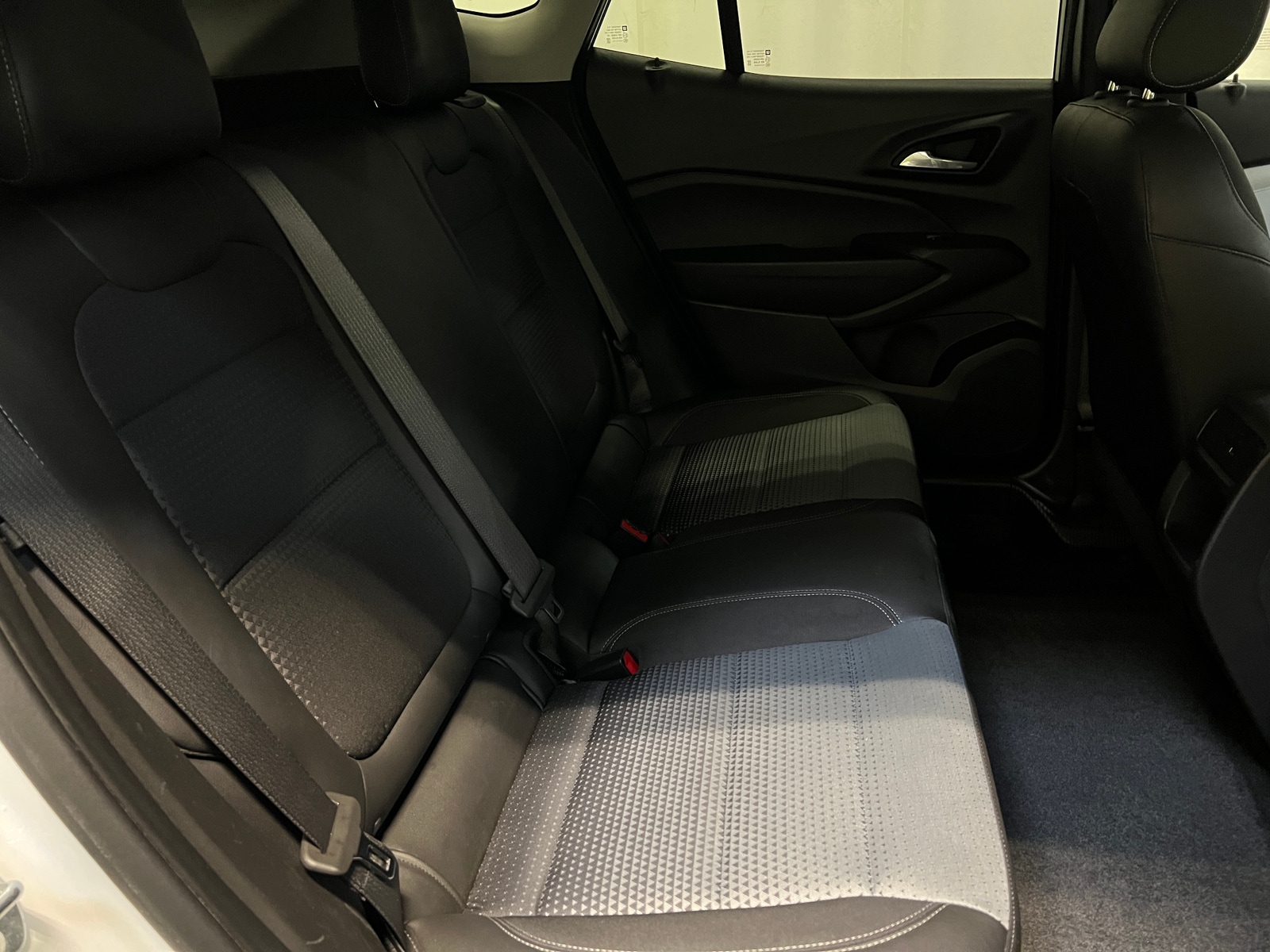 Thumbnail: 2025 Chevrolet Trax - 6