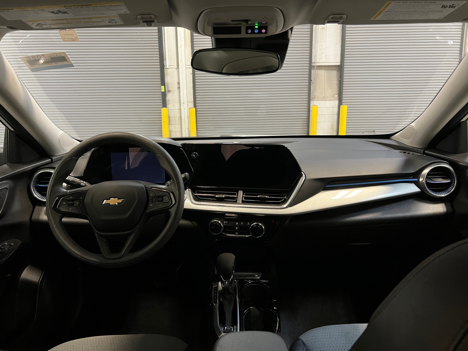 Thumbnail: 2025 Chevrolet Trax - 3