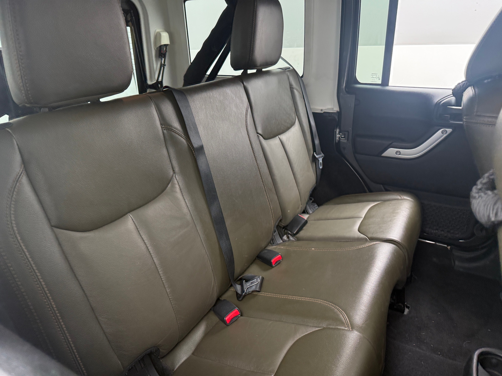 Thumbnail: 2018 Jeep Wrangler - 6