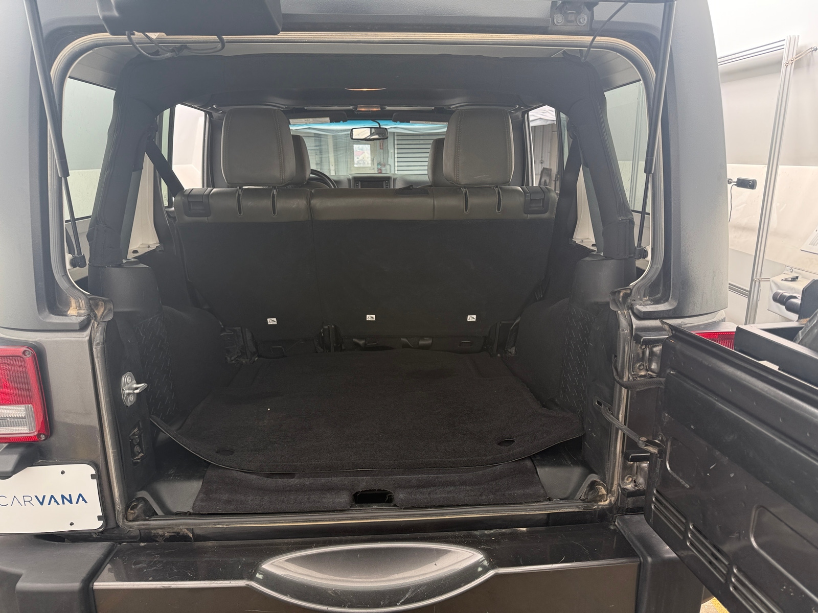 Thumbnail: 2018 Jeep Wrangler - 7