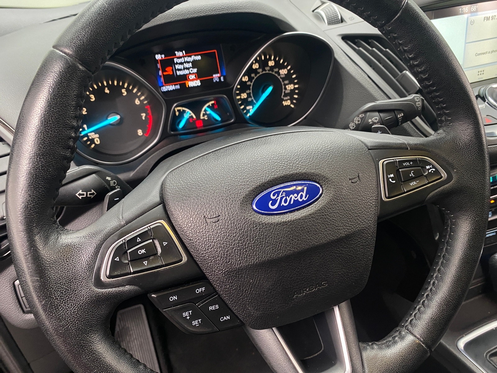 Thumbnail: 2017 Ford Escape - 4