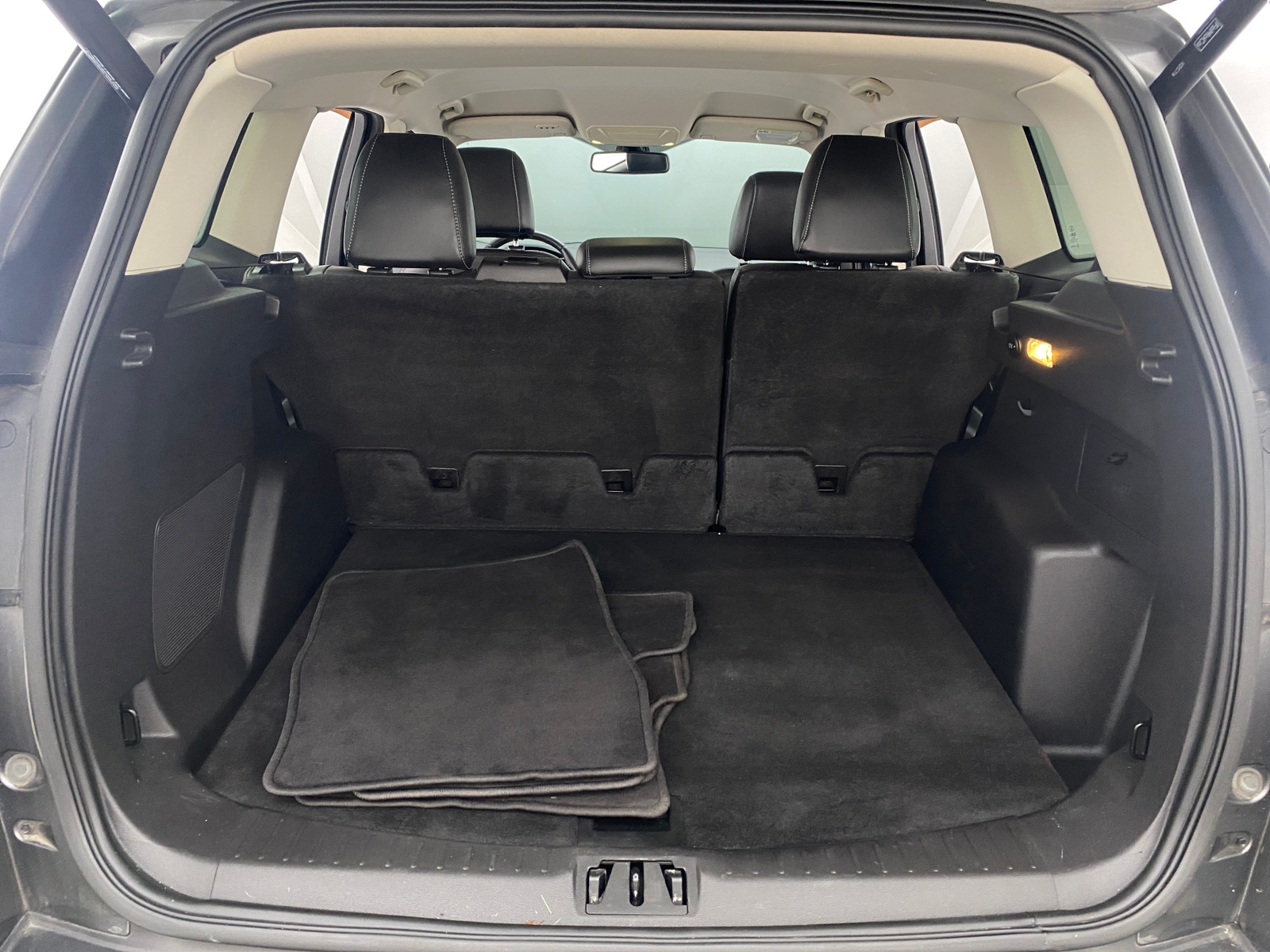 Thumbnail: 2017 Ford Escape - 6