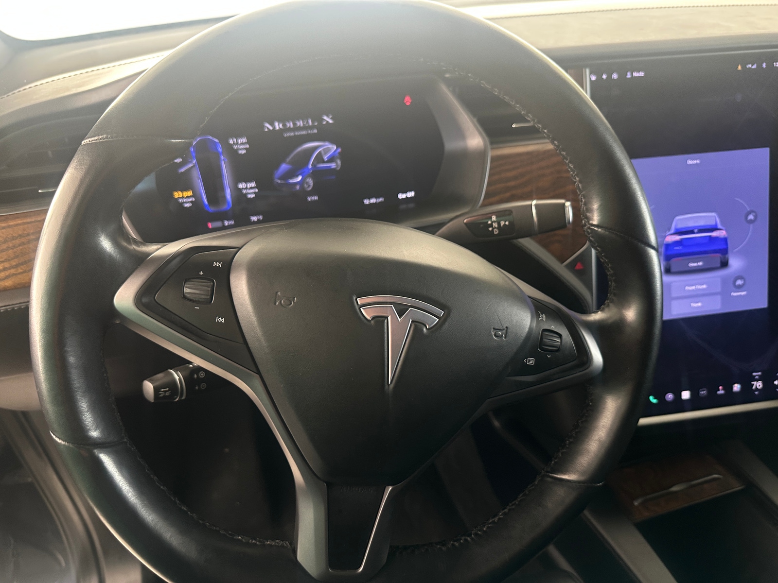 Thumbnail: 2020 Tesla Model X - 4