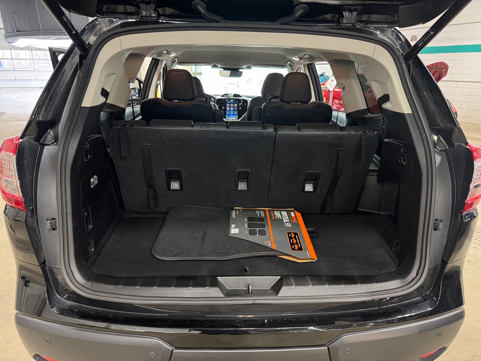 Thumbnail: 2023 Subaru Ascent - 6