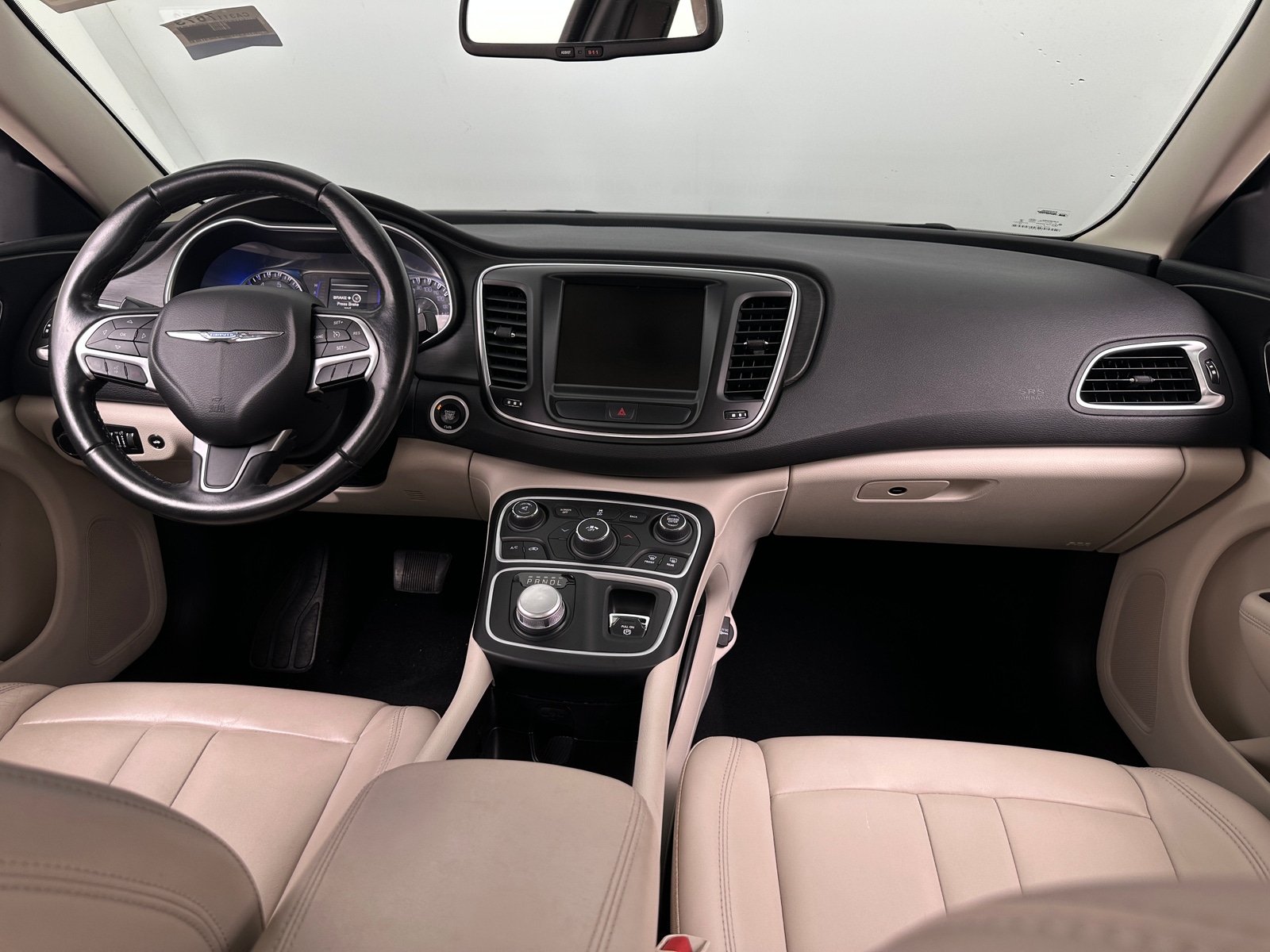 Thumbnail: 2017 Chrysler 200 - 2