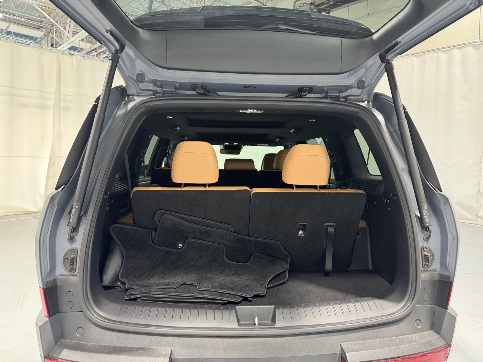 Thumbnail: 2024 Hyundai Santa Fe - 6