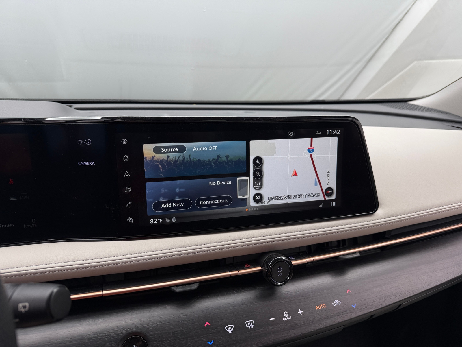 Thumbnail: 2023 Nissan Ariya - 3