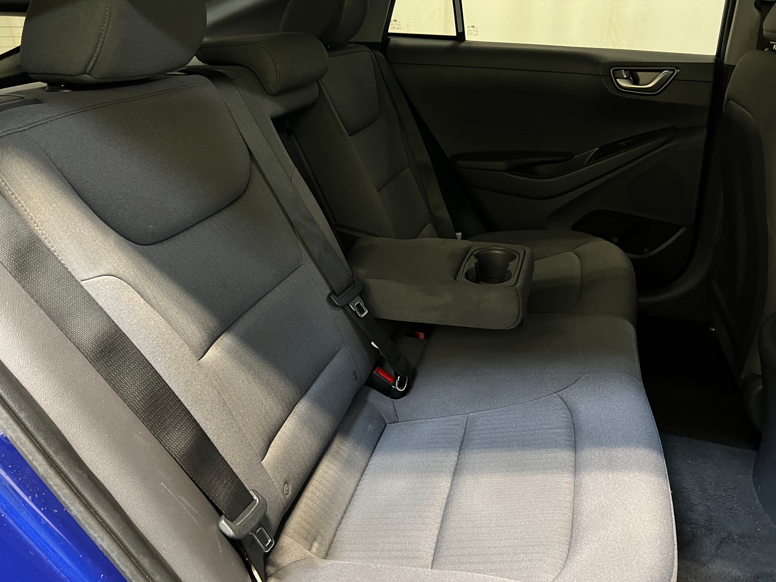 Thumbnail: 2022 Hyundai Ioniq - 6