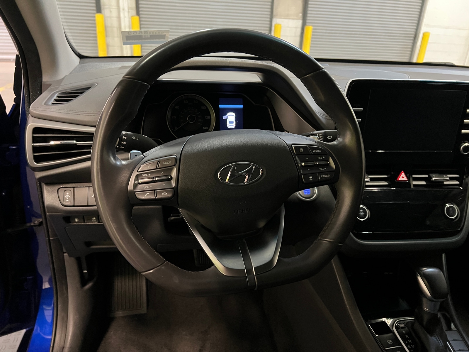 Thumbnail: 2022 Hyundai Ioniq - 5