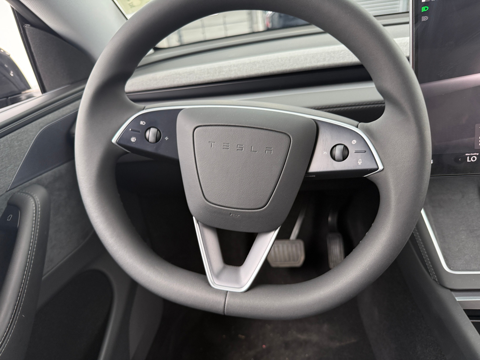 Thumbnail: 2026 Tesla Model Y - 4