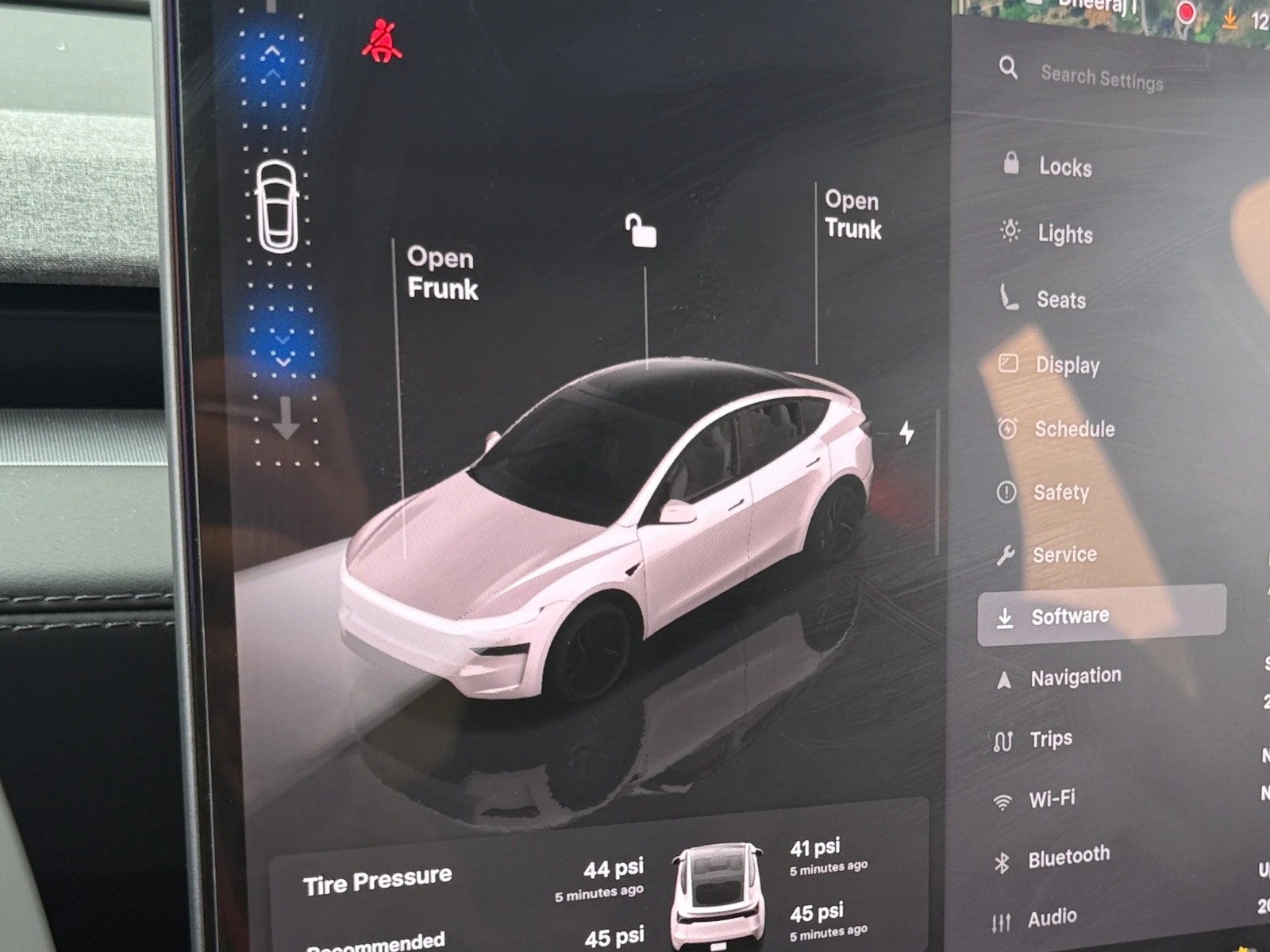 Thumbnail: 2026 Tesla Model Y - 3