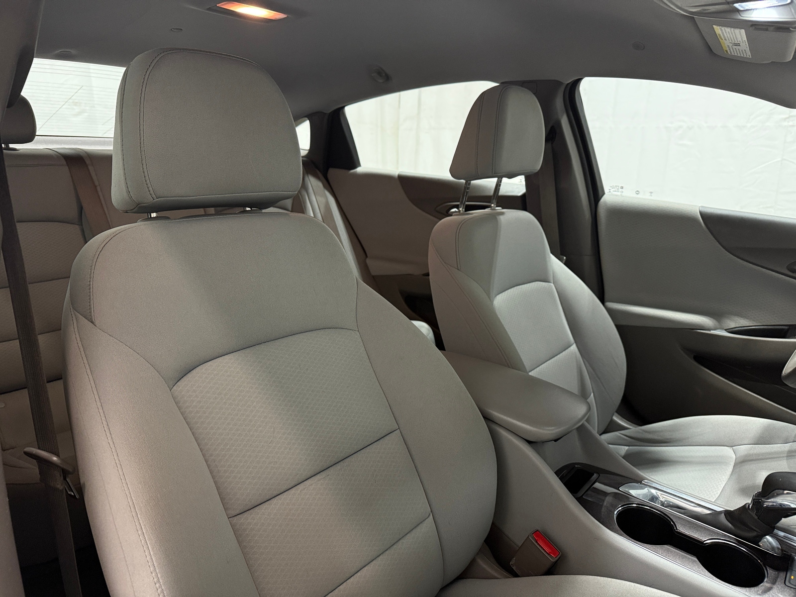 Thumbnail: 2022 Chevrolet Malibu - 2