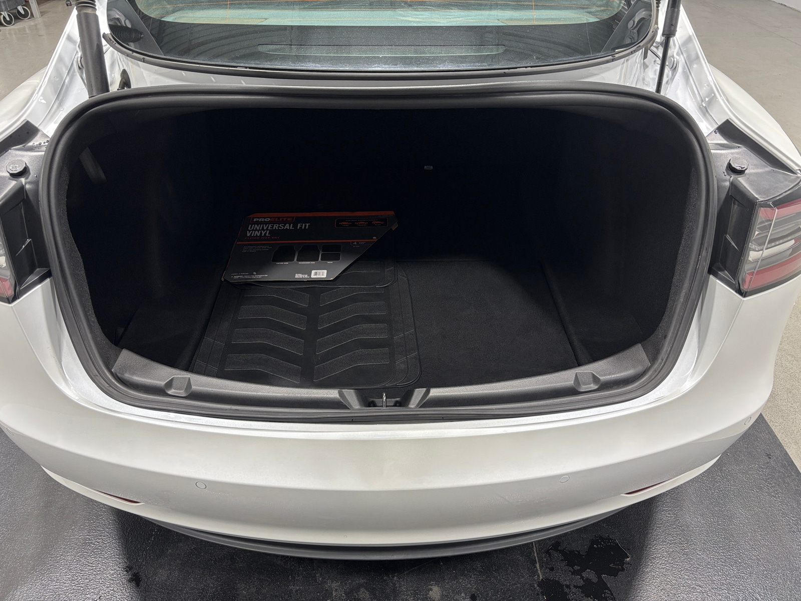 Thumbnail: 2021 Tesla Model 3 - 6