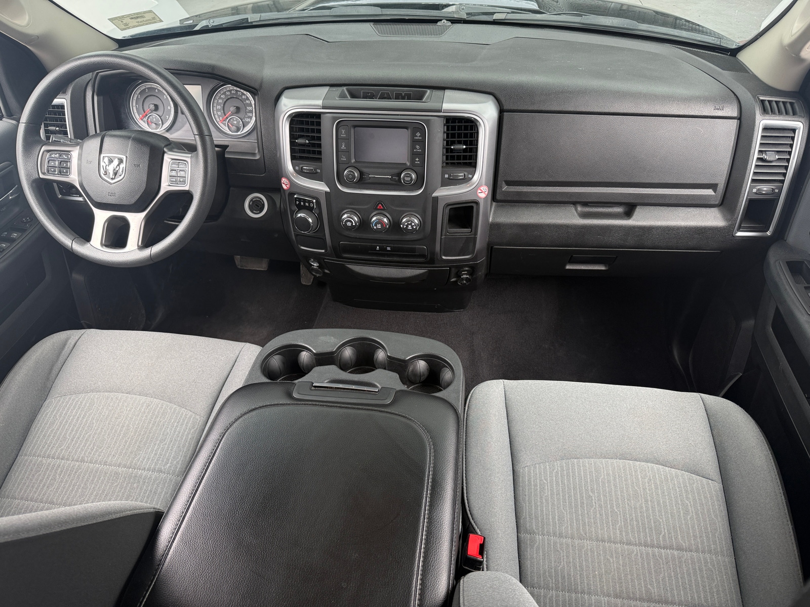 Thumbnail: 2024 RAM 1500 Classic - 3