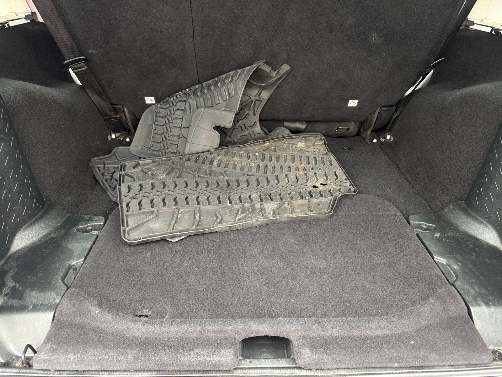 Thumbnail: 2018 Jeep Wrangler - 7