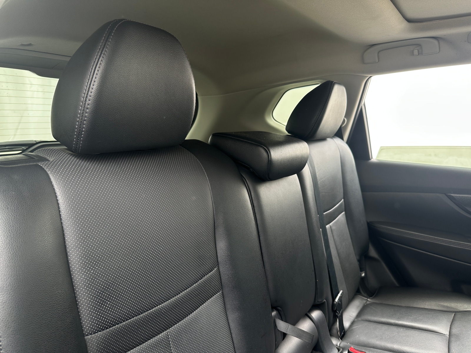 Thumbnail: 2015 Nissan Rogue - 5