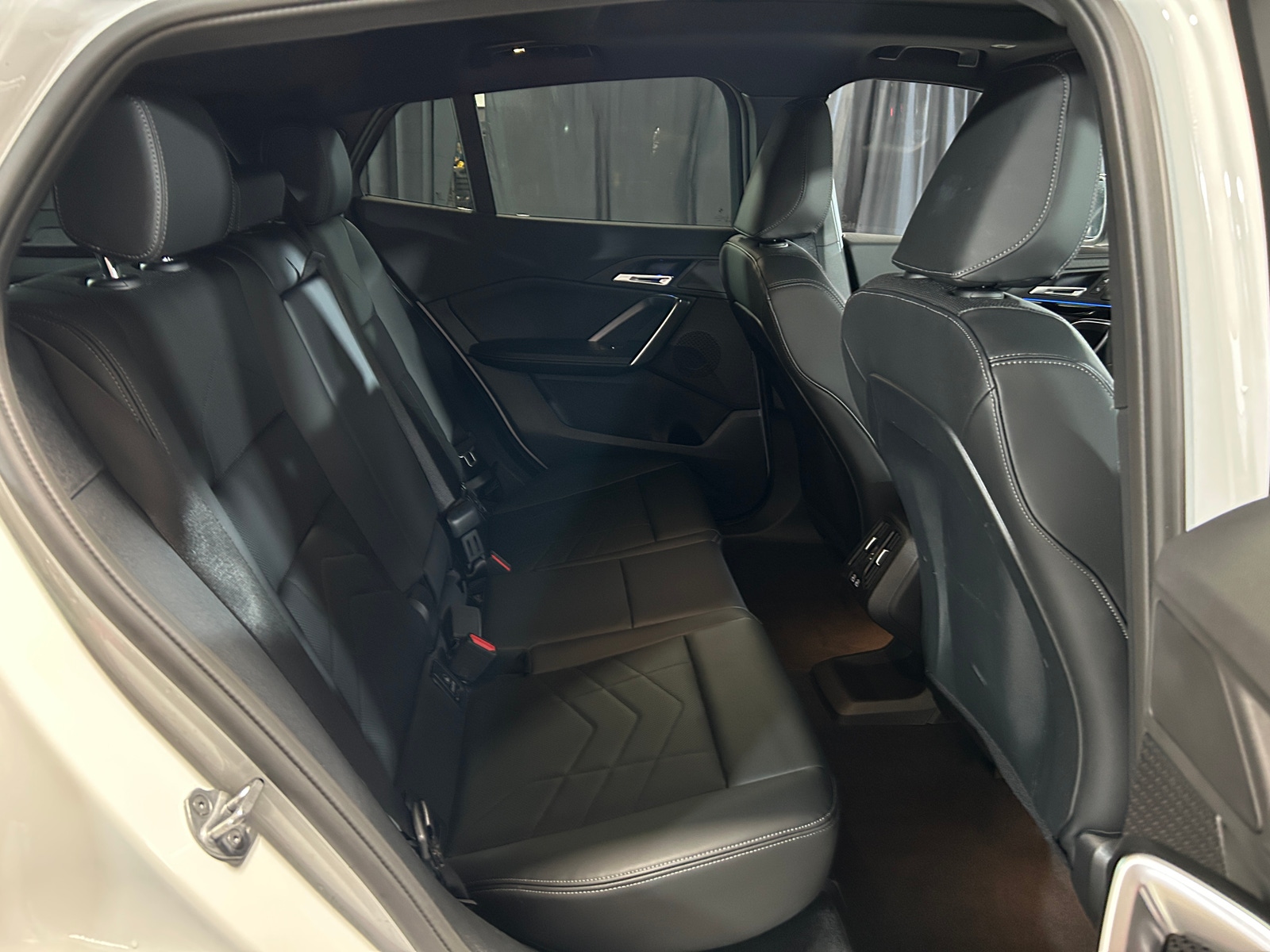 Thumbnail: 2025 BMW X2 - 5