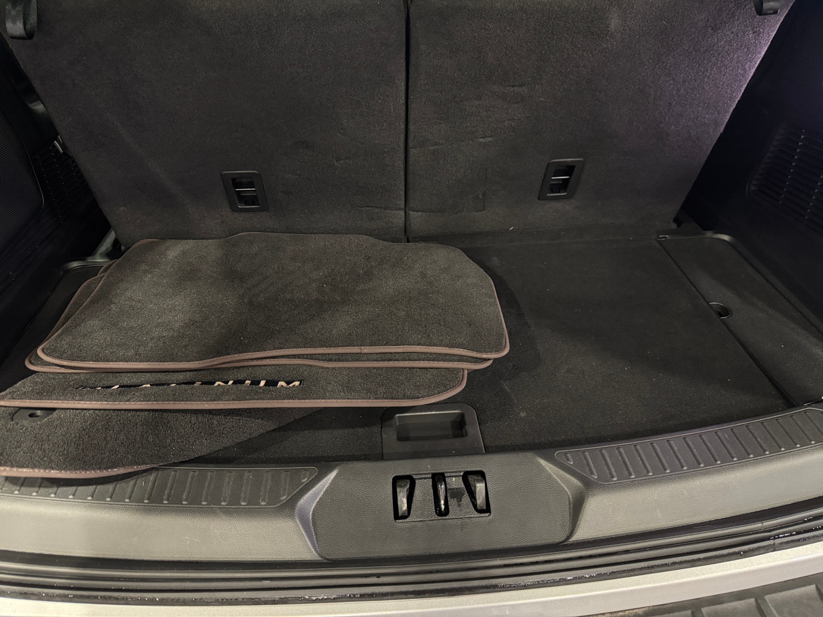 Thumbnail: 2024 Ford Explorer - 6