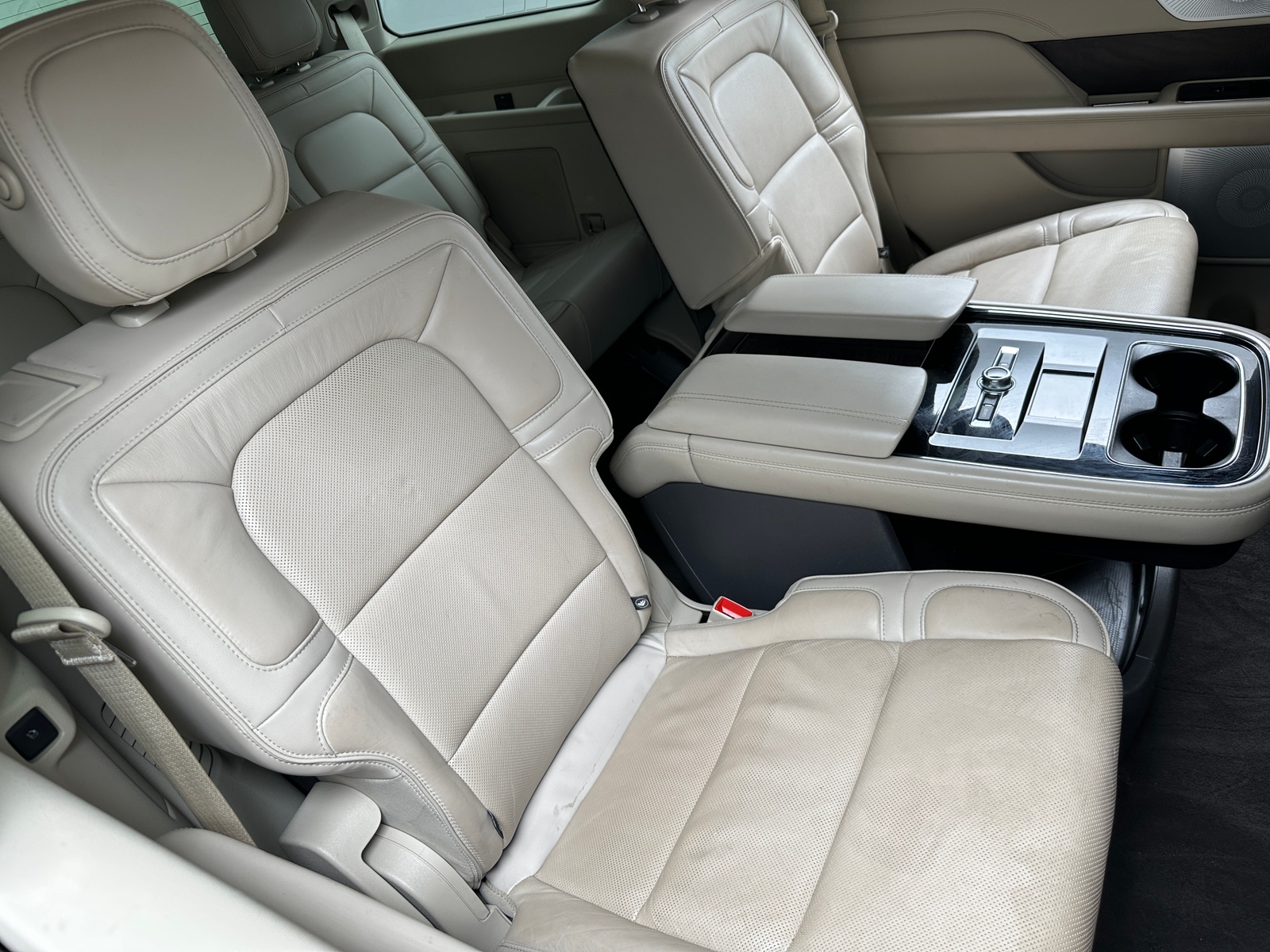 Thumbnail: 2019 Lincoln Navigator - 5