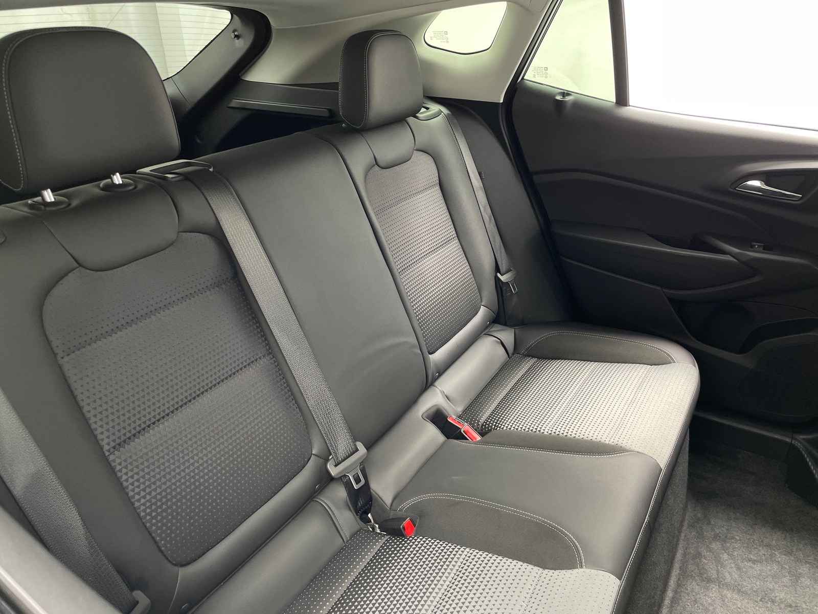 Thumbnail: 2025 Chevrolet Trax - 6