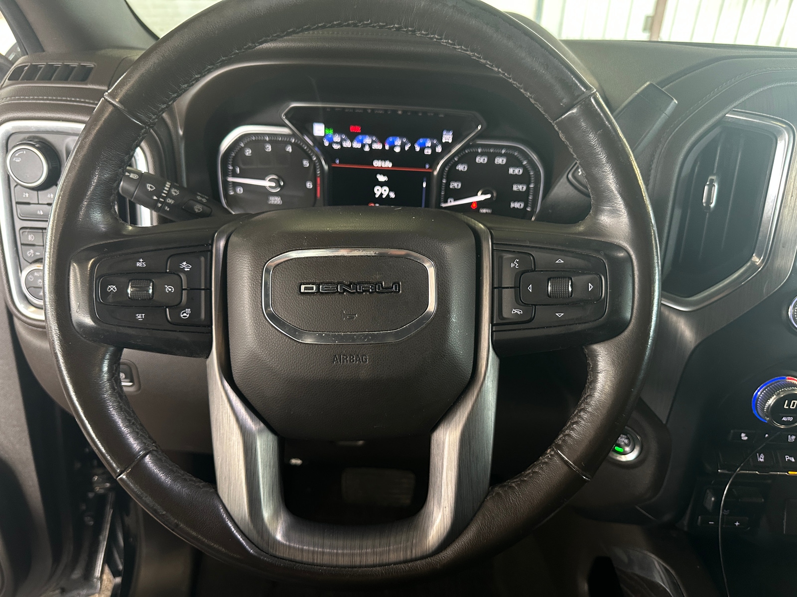 Thumbnail: 2020 GMC Sierra 2500 - 4