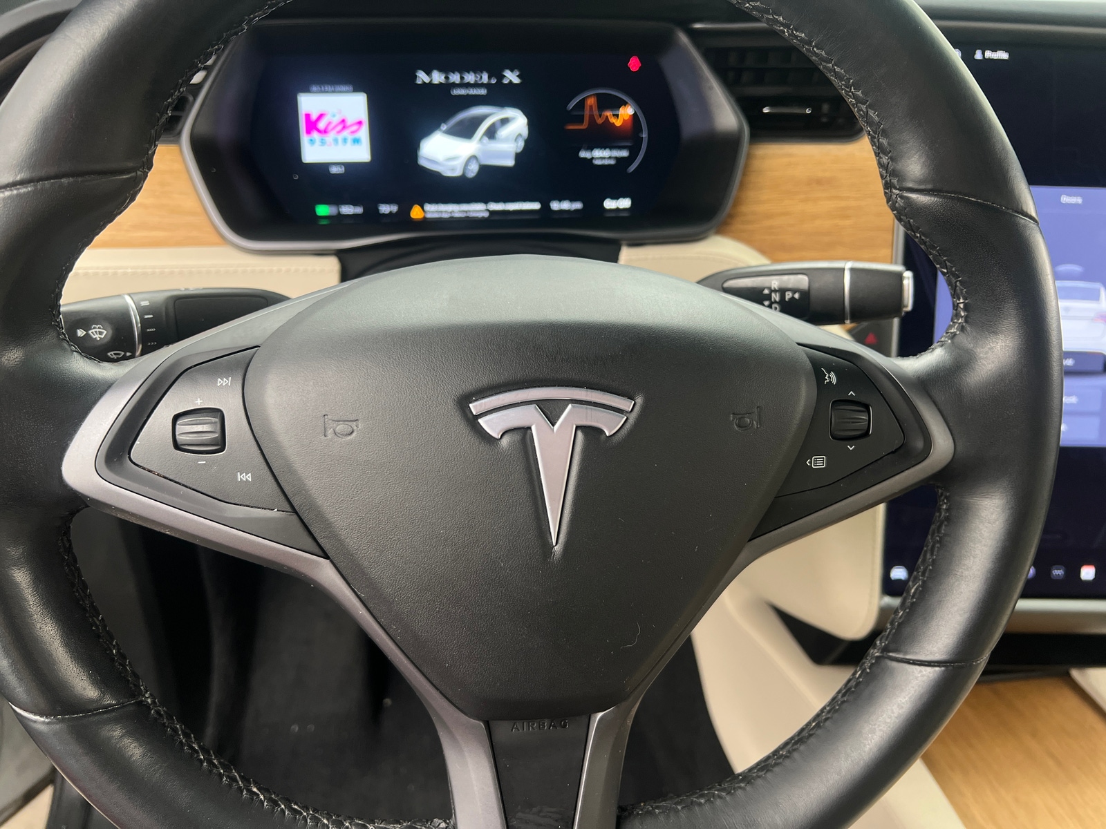 Thumbnail: 2020 Tesla Model X - 4