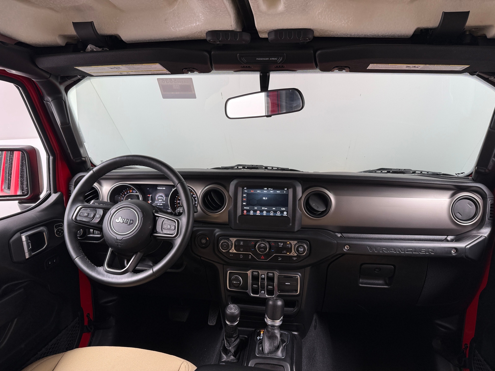 Thumbnail: 2018 Jeep Wrangler - 3