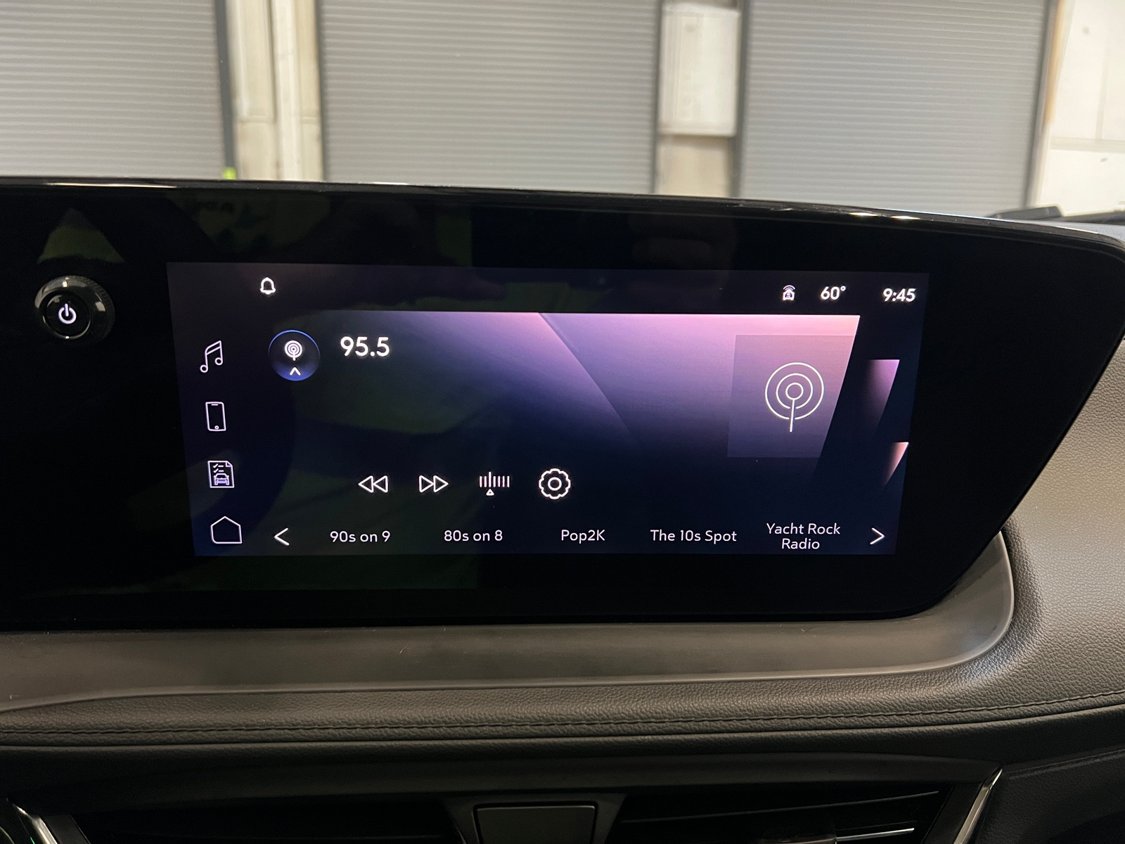 Thumbnail: 2025 Buick Encore GX - 4