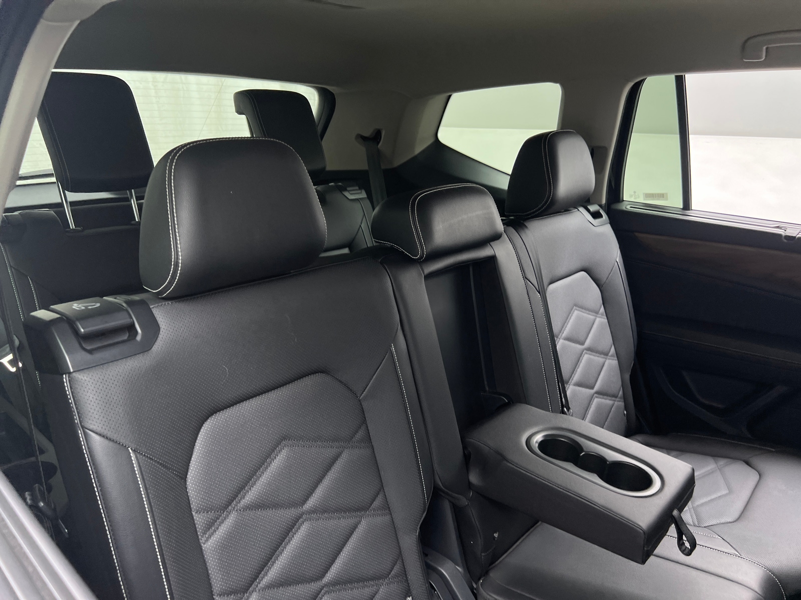 Thumbnail: 2025 Volkswagen Atlas - 5