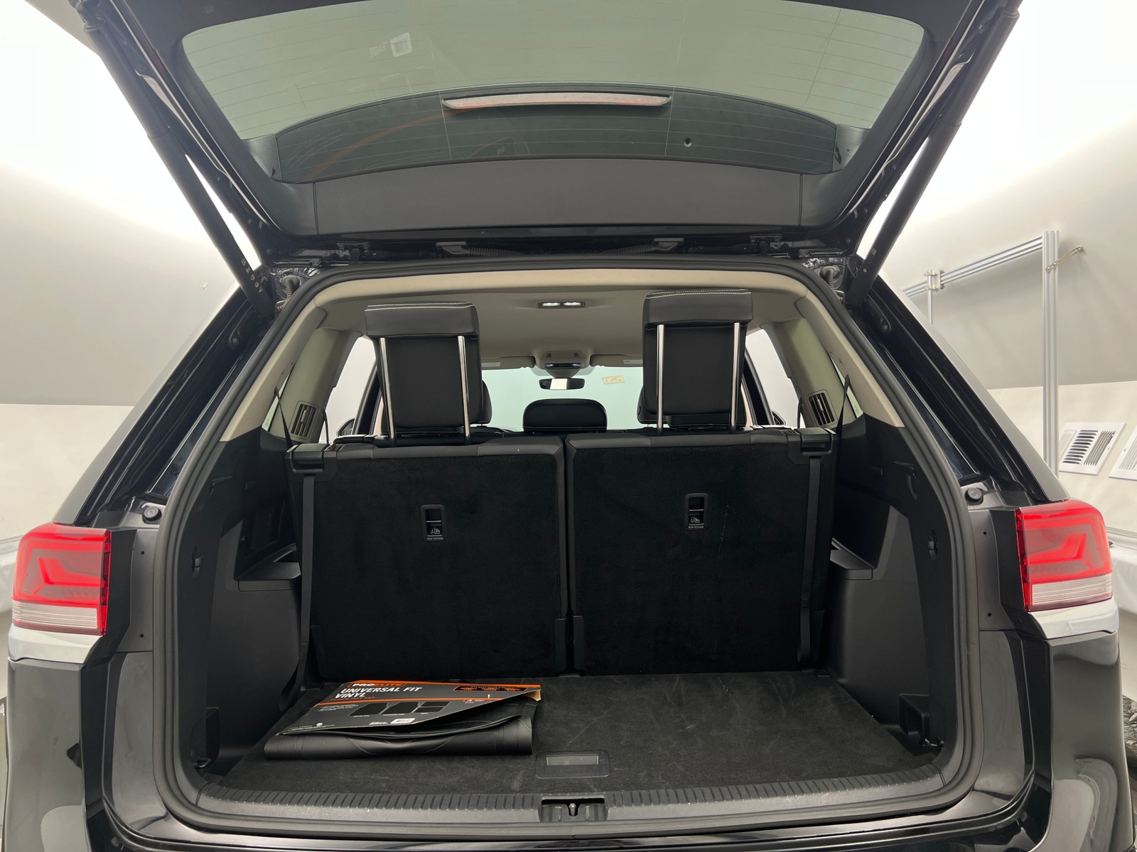 Thumbnail: 2025 Volkswagen Atlas - 6