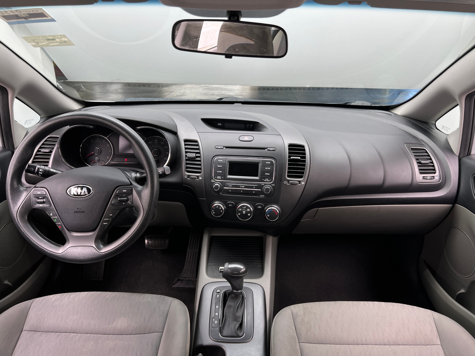 Thumbnail: 2015 Kia Forte - 3