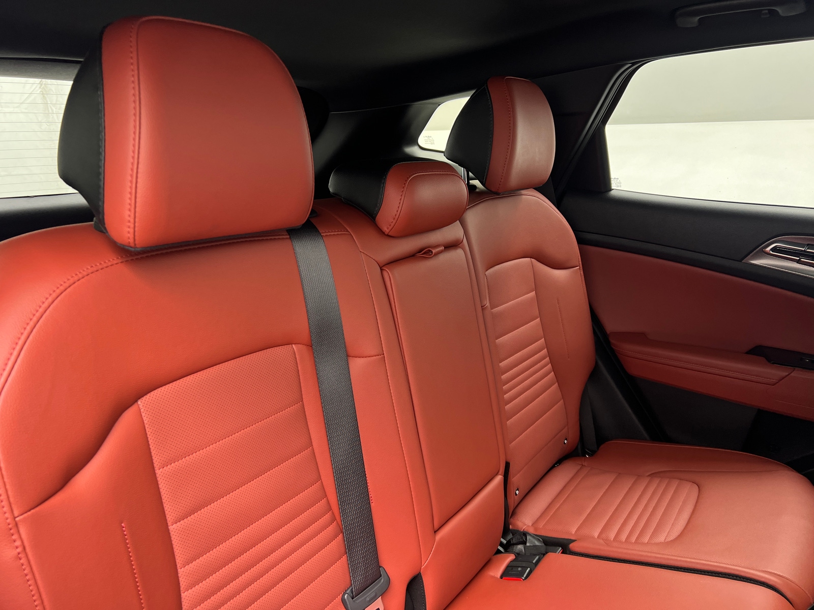 Thumbnail: 2025 Kia Sportage - 5