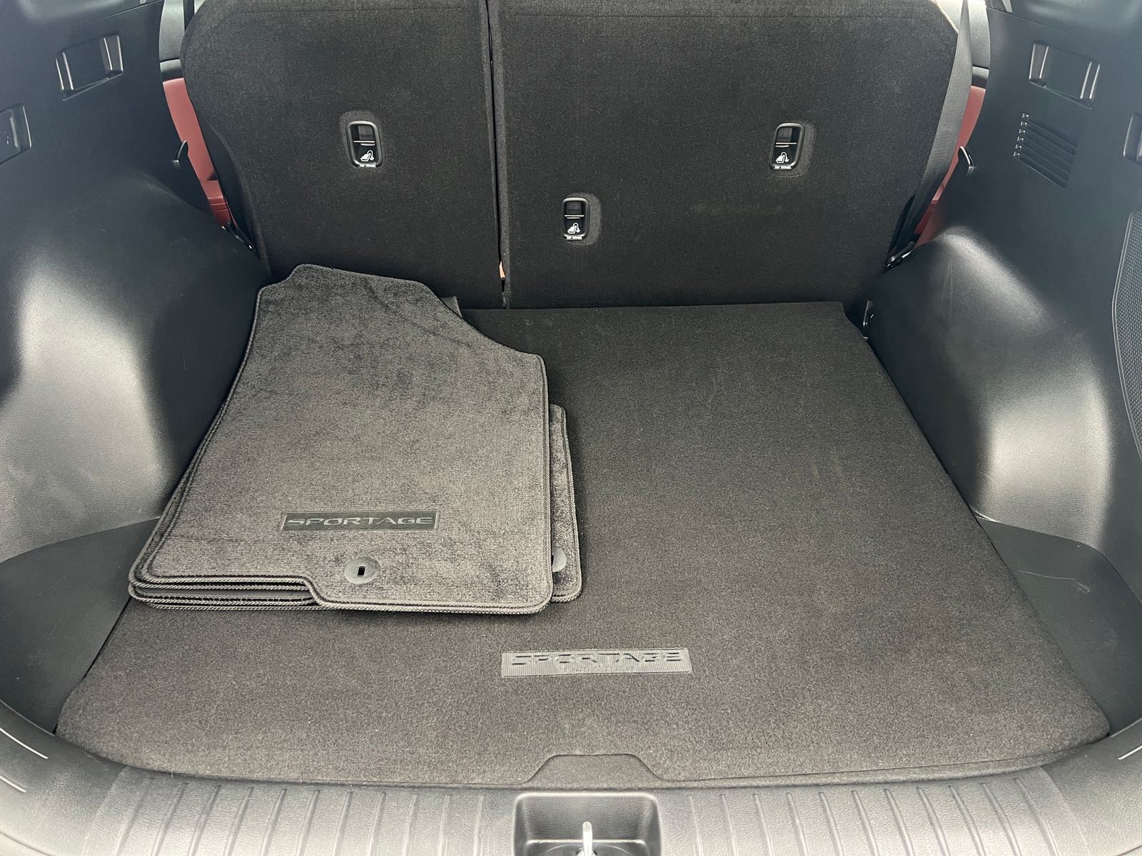 Thumbnail: 2025 Kia Sportage - 6