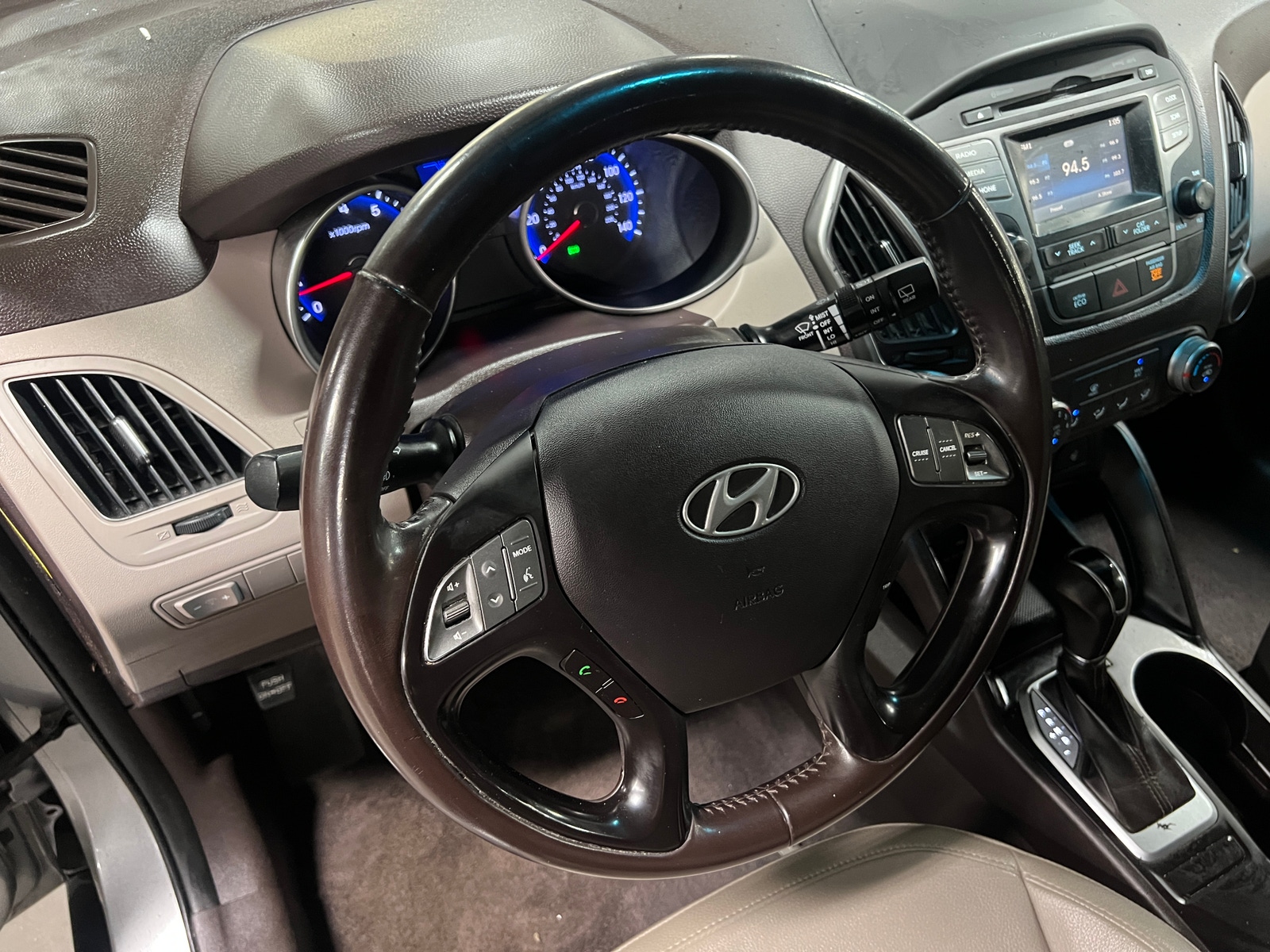 Thumbnail: 2015 Hyundai Tucson - 4