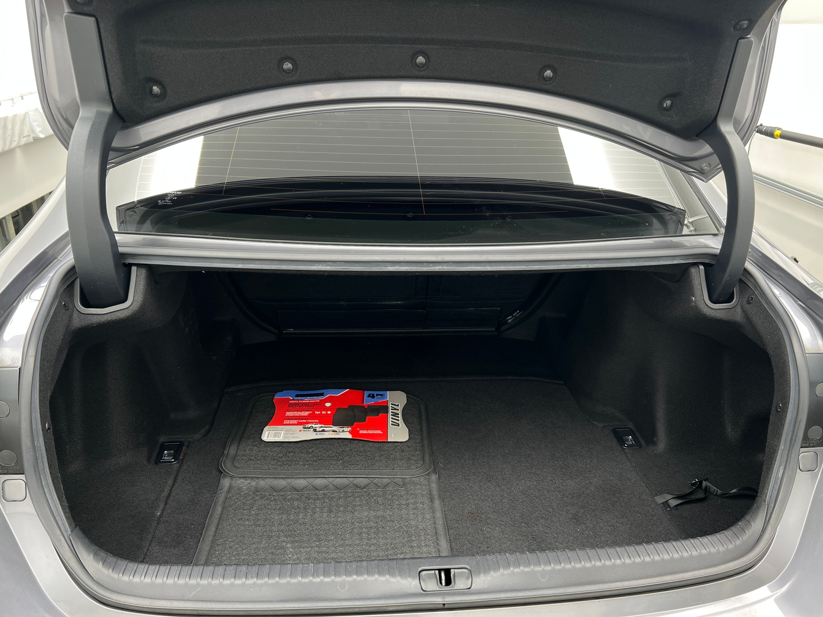 Thumbnail: 2016 Lexus RC - 4