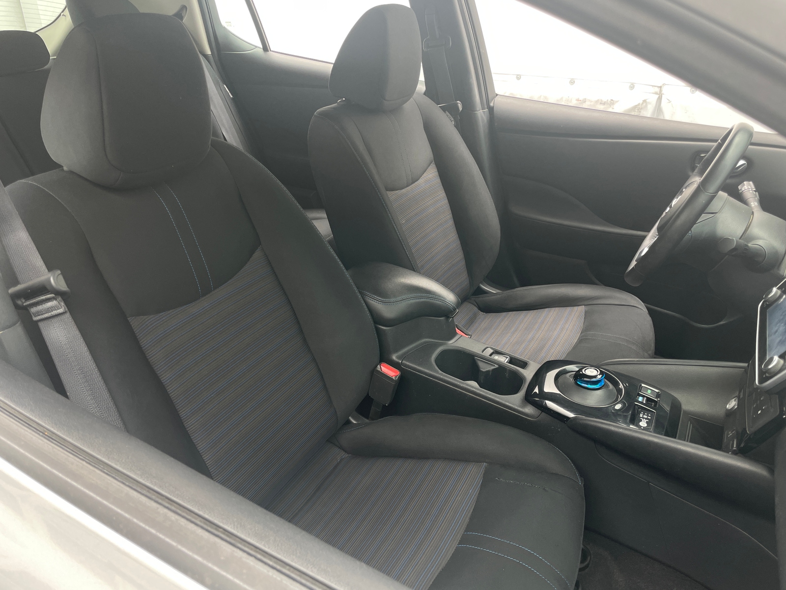 Thumbnail: 2020 Nissan Leaf - 2