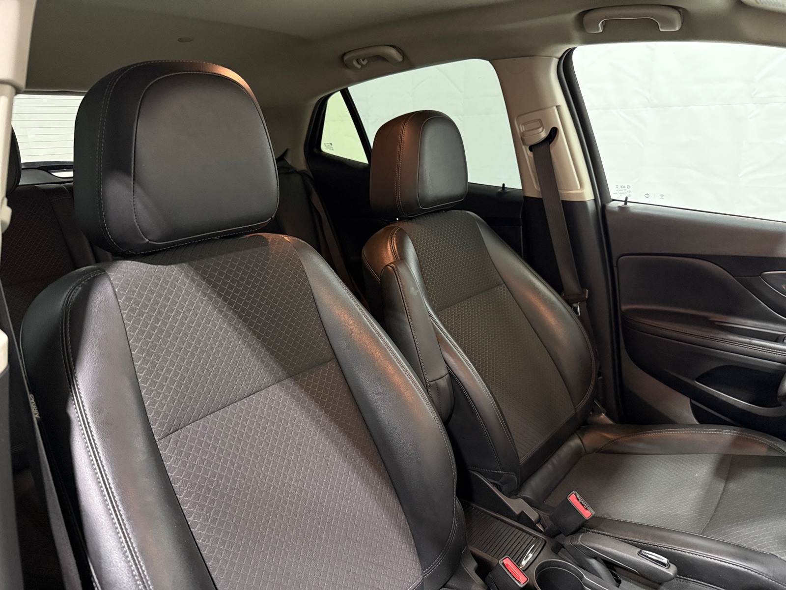 Thumbnail: 2020 Buick Encore - 2