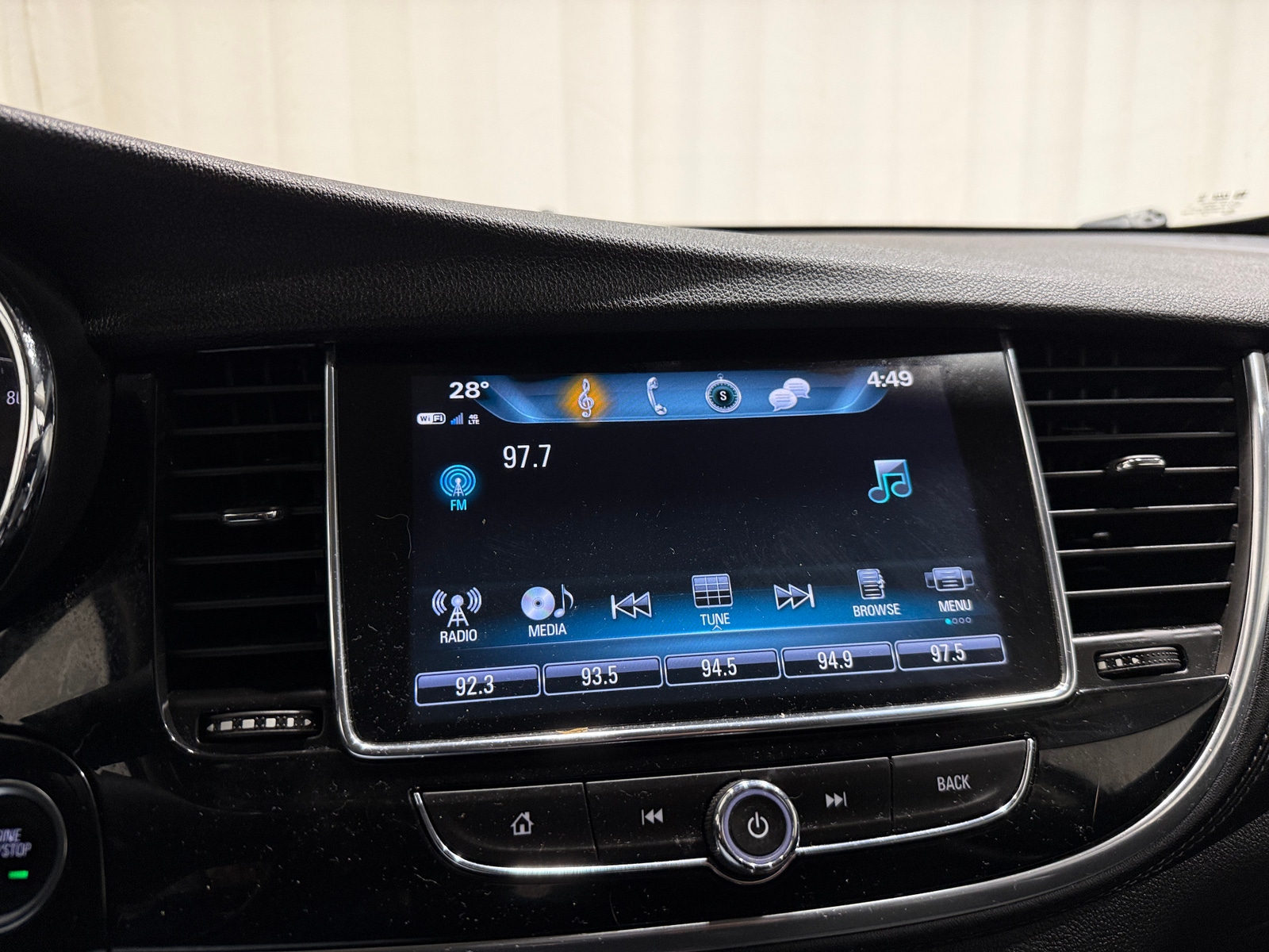 Thumbnail: 2020 Buick Encore - 4