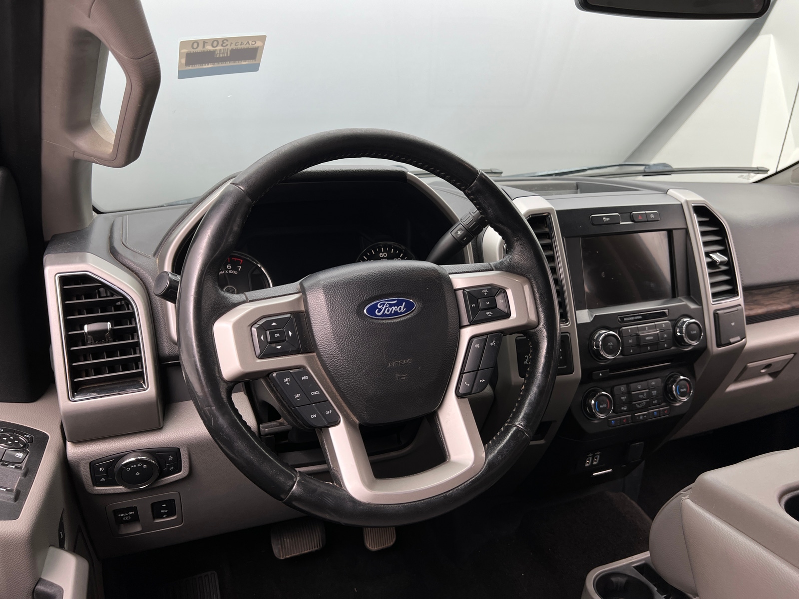 Thumbnail: 2018 Ford Econoline - 4