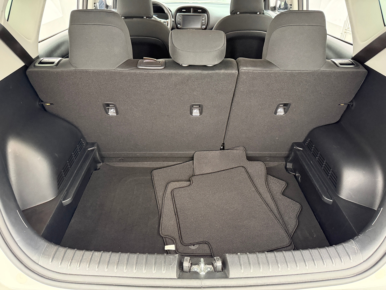 Thumbnail: 2025 Kia Soul - 7