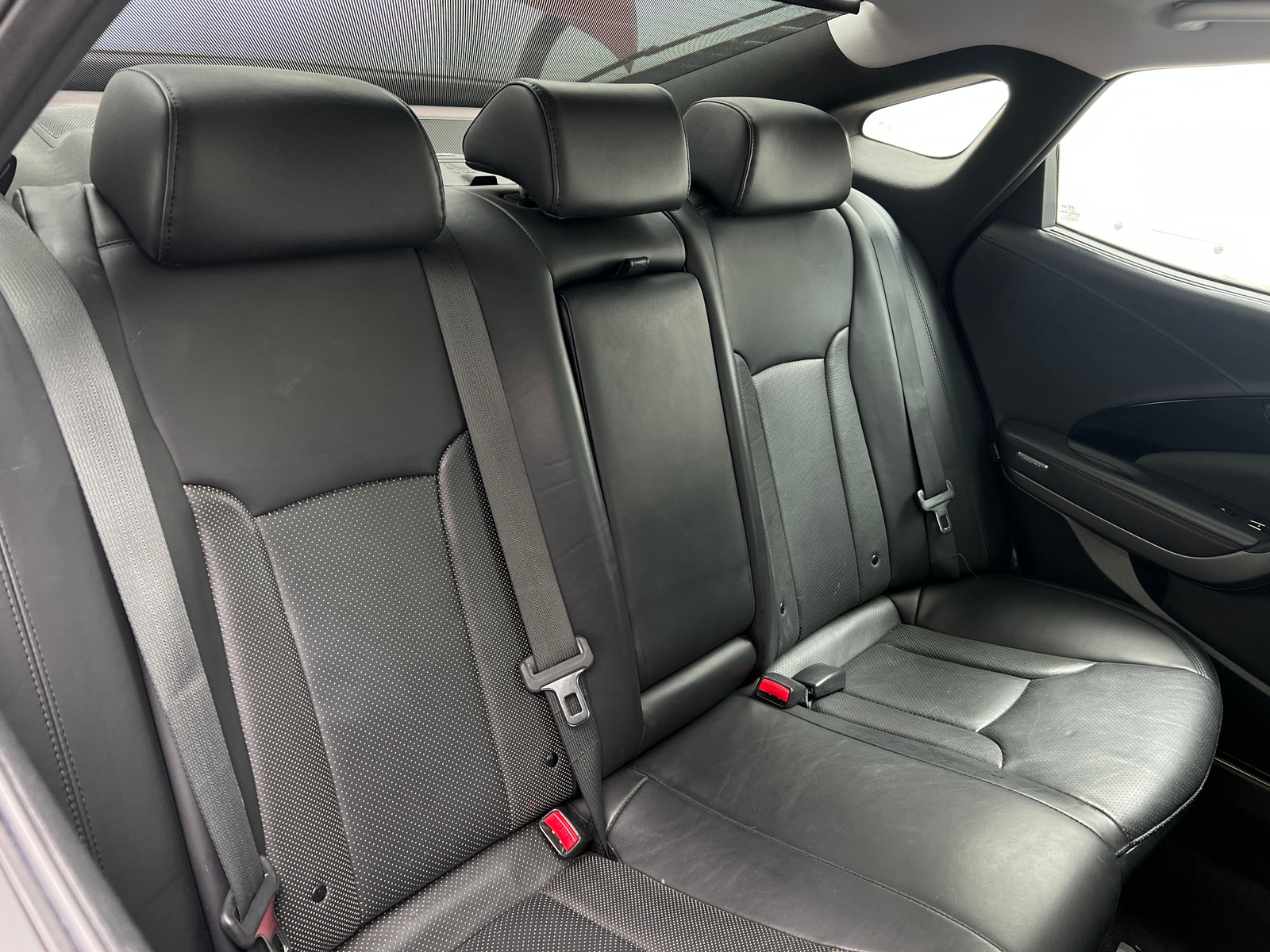 Thumbnail: 2016 Hyundai Azera - 5