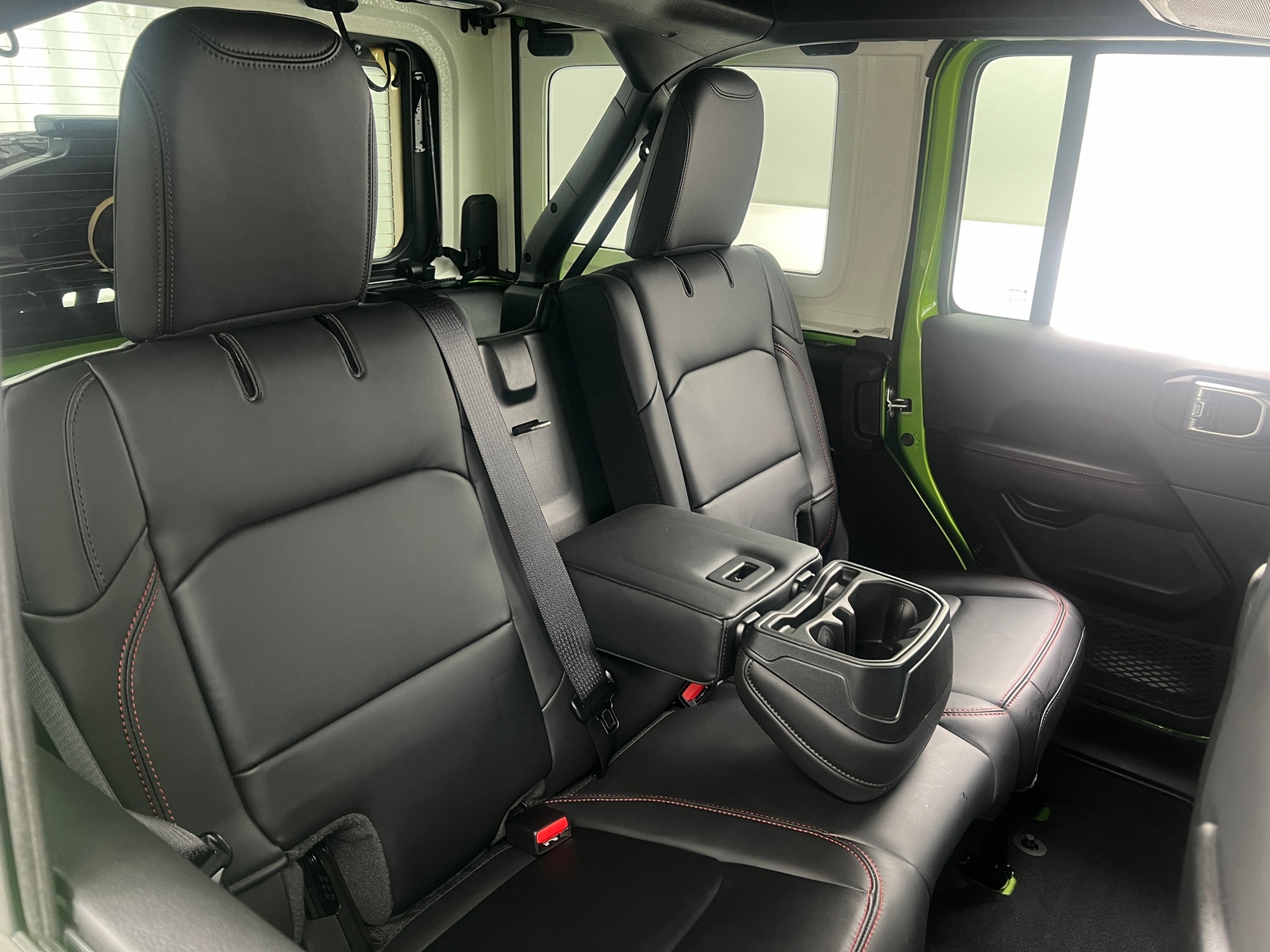 Thumbnail: 2025 Jeep Wrangler - 5